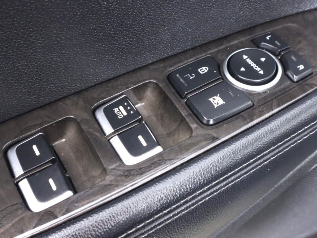 Used 2016 Kia Sorento EX FWD image 26