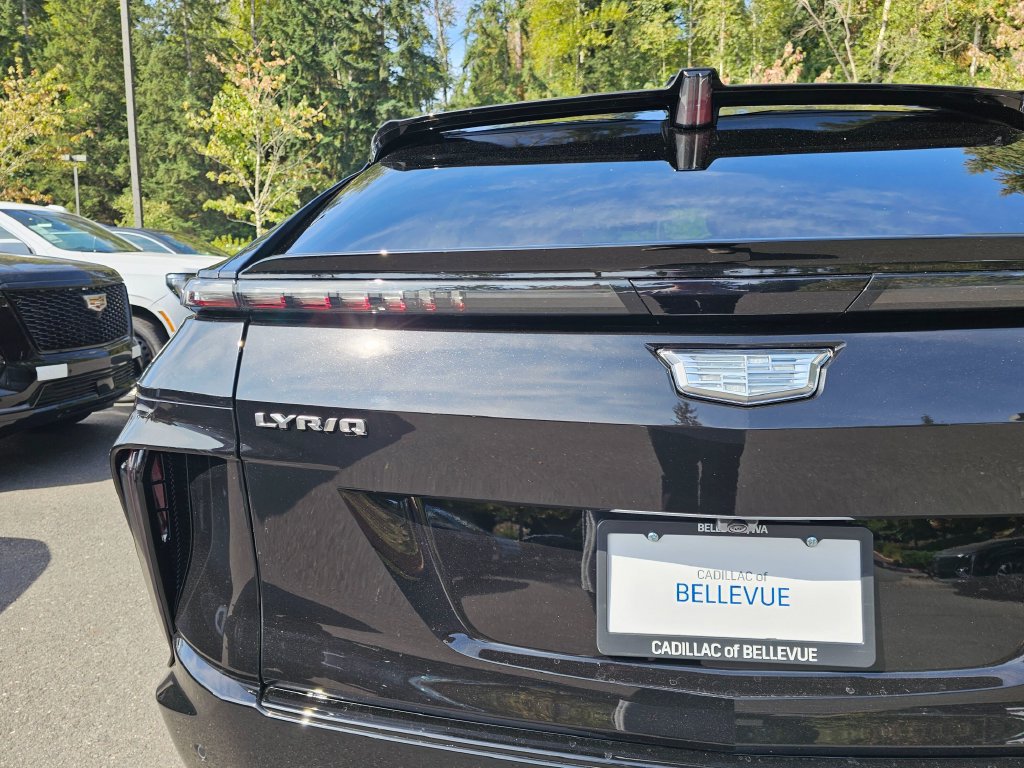 New 2027 Cadillac Lyriq Sport AWD/4WD image 16