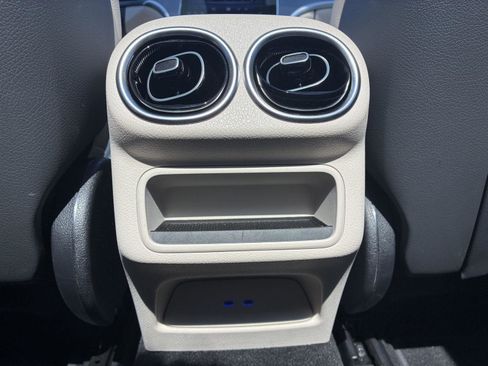 Certified 2026 Mercedes-Benz GLC 300 image 18
