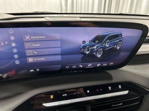New 2026 Buick Enclave Sport Touring w/ Power Package image 32