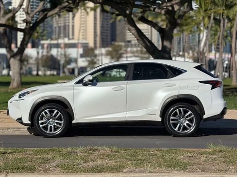 Used 2015 Lexus NX 300h 300h image 2
