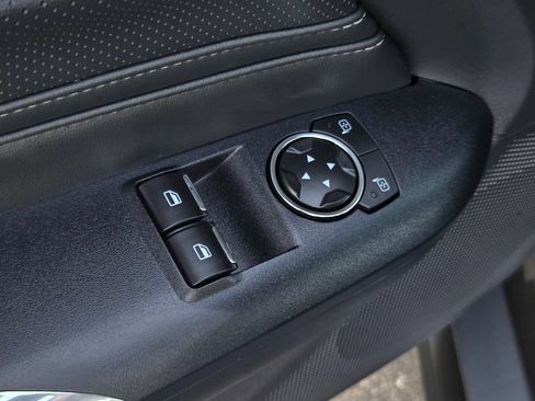 Used 2025 Ford Mustang GT Premium RWD image 12