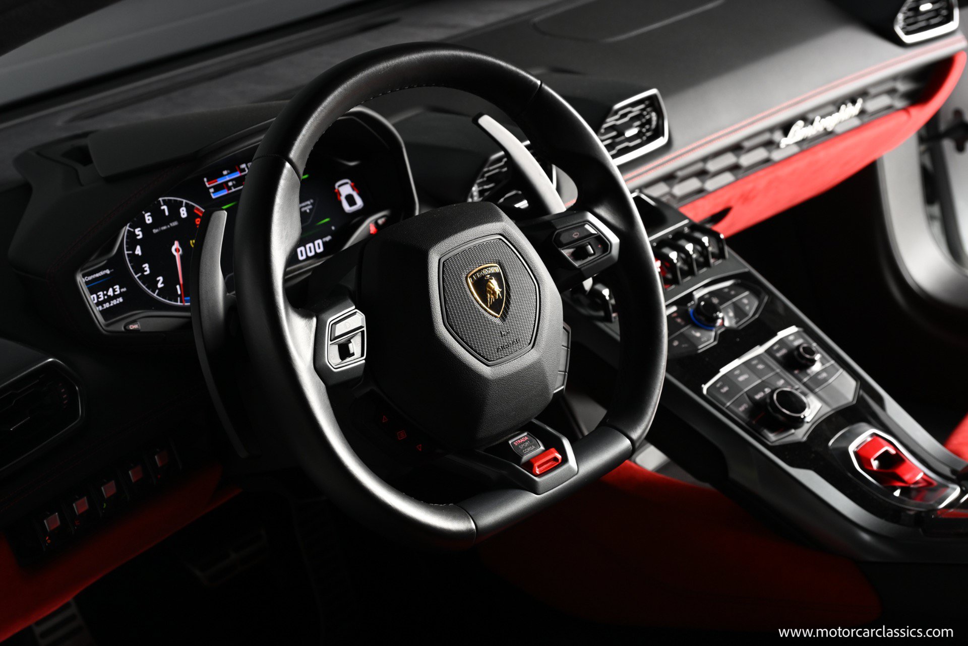 Used 2015 Lamborghini Huracan LP 610-4 AWD/4WD image 35