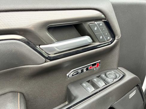 Certified 2022 GMC Sierra 1500 AT4 w/ AT4 Preferred Package image 24