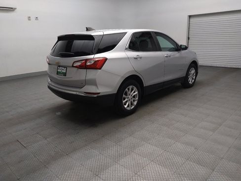 Used 2021 Chevrolet Equinox LT FWD image 9
