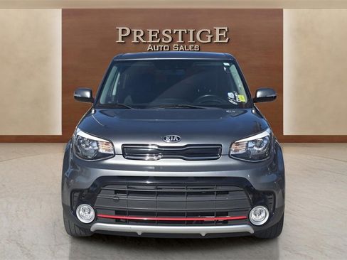 Used 2018 Kia Soul ! image 12