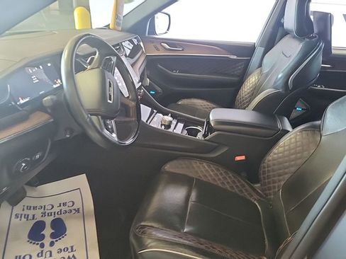 Used 2023 Jeep Grand Cherokee L Summit w/ Rear Seat Video Group I image 2