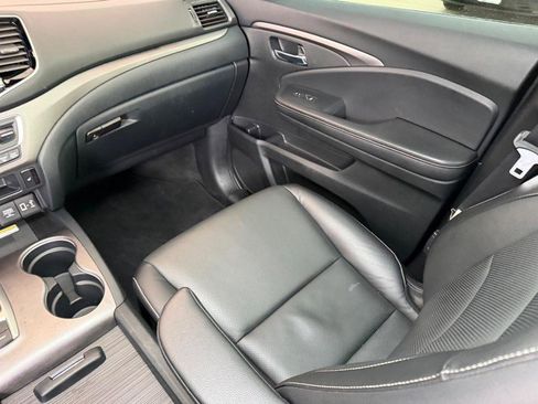 Used 2023 Honda Ridgeline RTL-E image 17