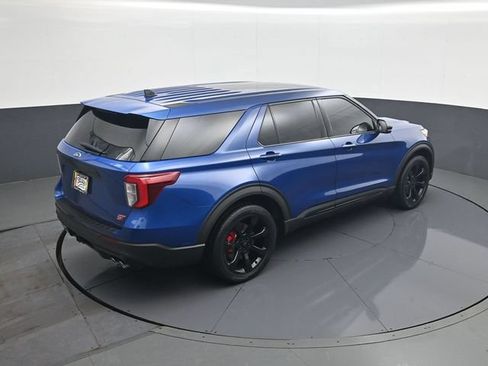 Used 2022 Ford Explorer ST w/ Equipment Group 401A AWD/4WD image 18