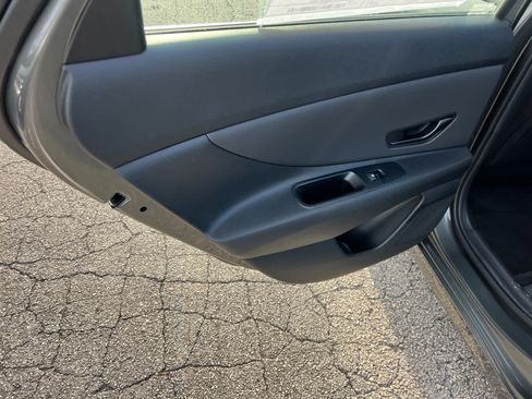 New 2025 Hyundai Elantra Sport image 12