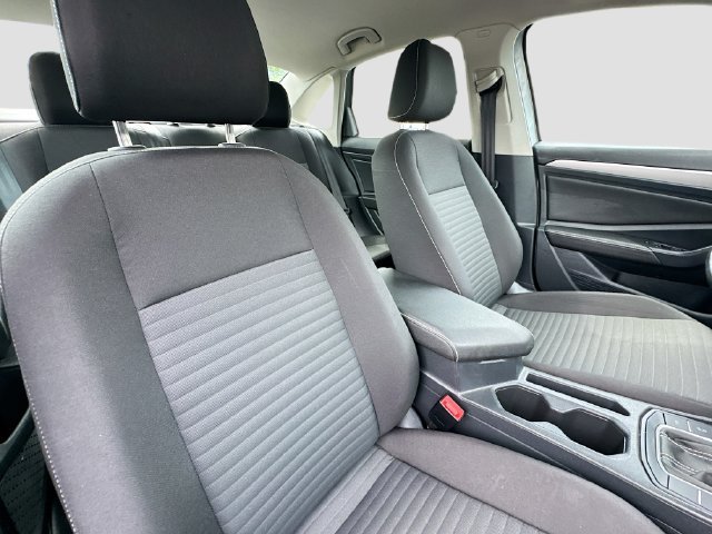 Used 2024 Volkswagen Jetta S FWD image 25