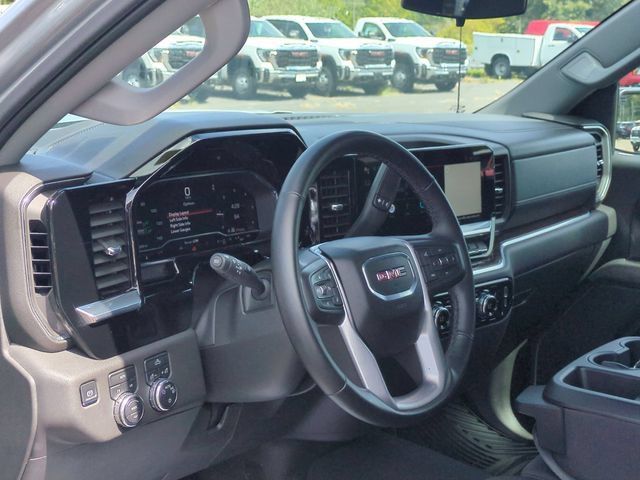 Used 2025 GMC Sierra 1500 SLE w/ Preferred Package AWD/4WD image 14