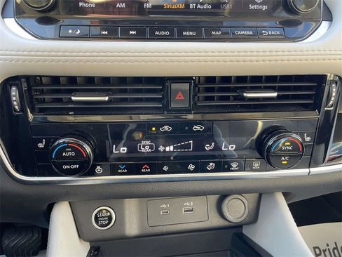 Certified 2023 Nissan Rogue SL w/ SL Premium Package image 29