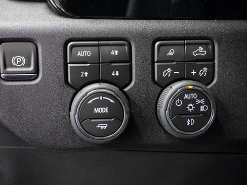 New 2026 Chevrolet Silverado 1500 High Country w/ High Country Premium Package image 16