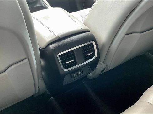 Used 2019 Acura RDX FWD w/ Technology Package image 11