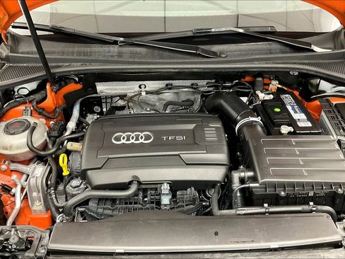 Used 2019 Audi Q3 2.0T Premium Plus w/ Premium Plus Package AWD/4WD image 23