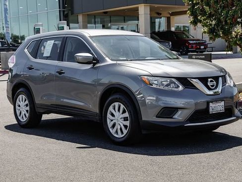 Used 2016 Nissan Rogue S AWD/4WD image 6