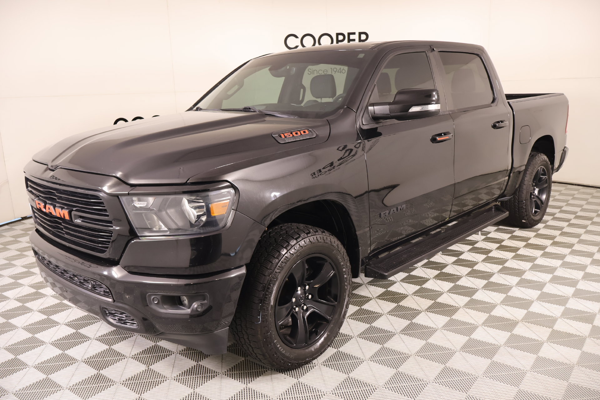 Used 2020 RAM 1500 Big Horn AWD/4WD image 10