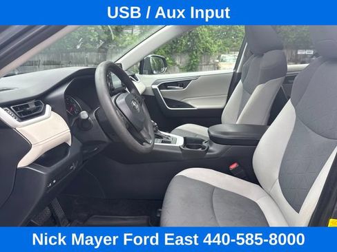 Used 2019 Toyota RAV4 XLE w/ Convenience Package AWD/4WD image 17