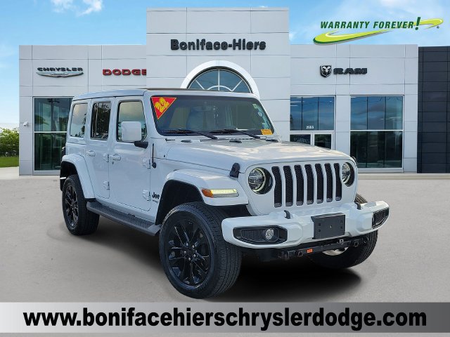 Used 2022 Jeep Wrangler Unlimited Sahara AWD/4WD image 1