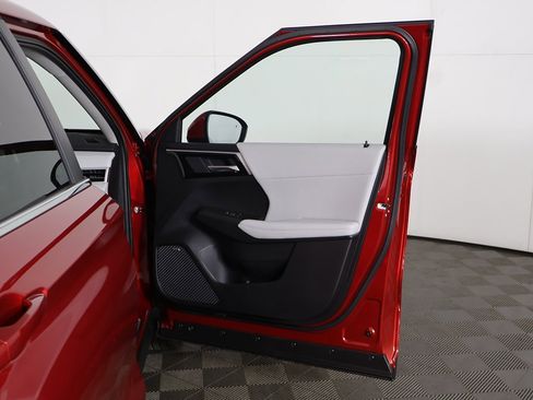 New 2025 Mitsubishi Outlander SE image 22