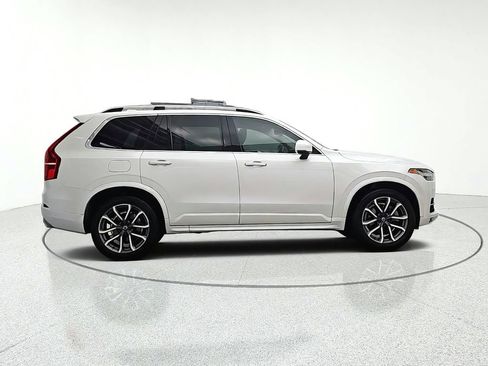 Used 2019 Volvo XC90 T6 Momentum w/ Protection Package Premier AWD/4WD image 7