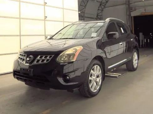 Used 2013 Nissan Rogue SL image 1