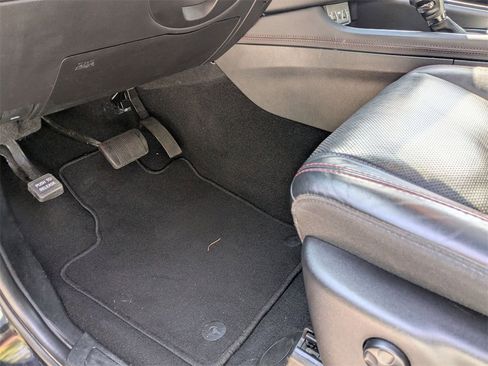 Used 2024 Dodge Durango GT image 16