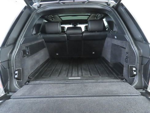 Certified 2021 Land Rover Range Rover Autobiography Fifty Edition image 29