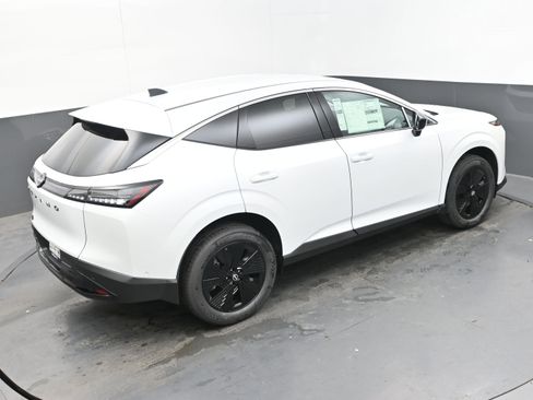 New 2025 Nissan Murano SV image 36