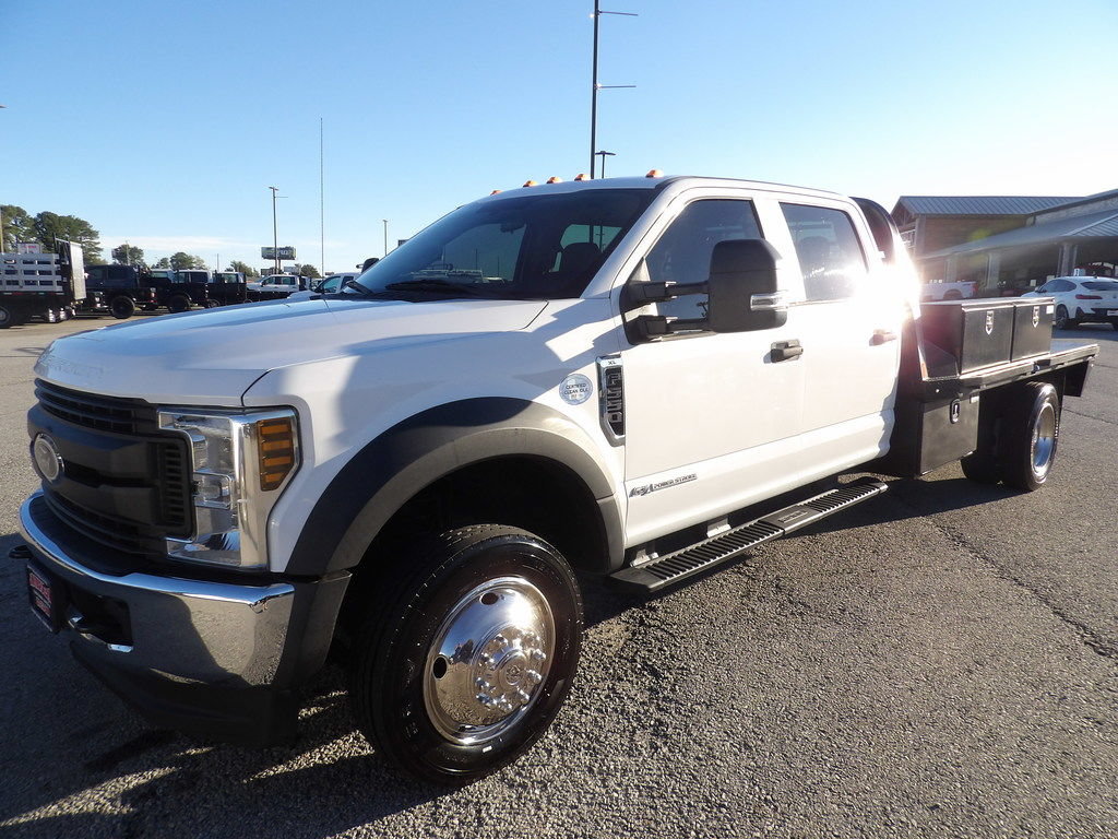 Used 2019 Ford F550 4x4 Crew Cab Super Duty image 3