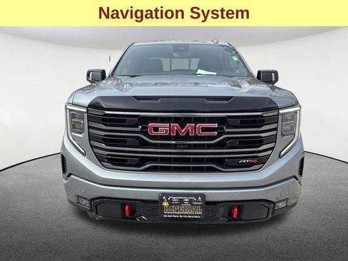 Certified 2025 GMC Sierra 1500 AT4 w/ Technology Package AWD/4WD image 5