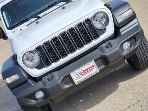 Used 2024 Jeep Wrangler Sport image 14