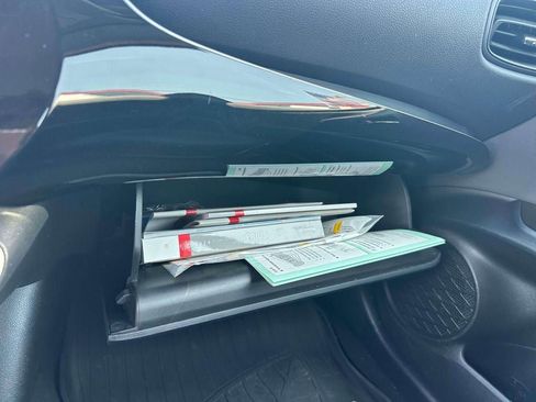 Used 2018 Toyota Prius One w/ Carpet Mat Package FWD image 30