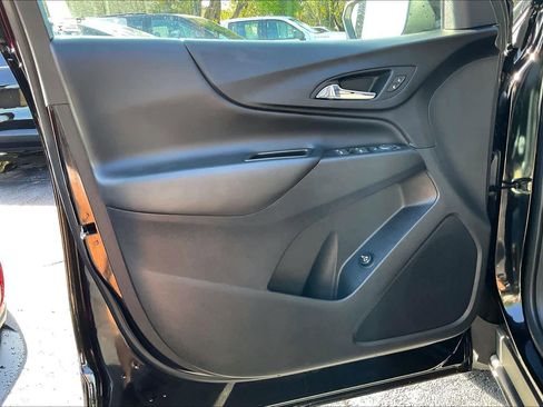 Certified 2023 Chevrolet Equinox LT image 22