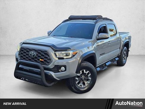 Used 2020 Toyota Tacoma TRD Off-Road image 1