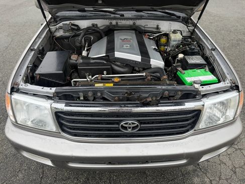 Used 2001 Toyota Land Cruiser AWD/4WD image 14
