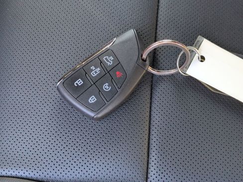 Used 2024 GMC Hummer EV 2X w/ Extreme Off-Road Package image 34