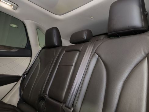 Used 2017 Lincoln MKC Reserve image 20