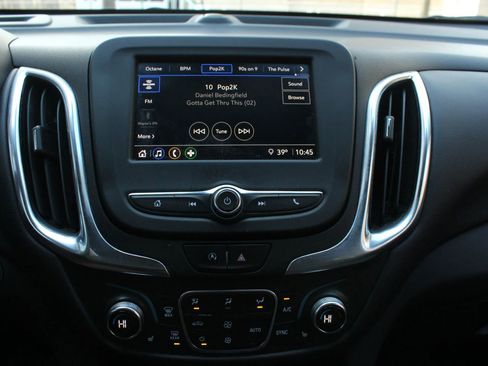 Used 2022 Chevrolet Equinox LT AWD/4WD image 30