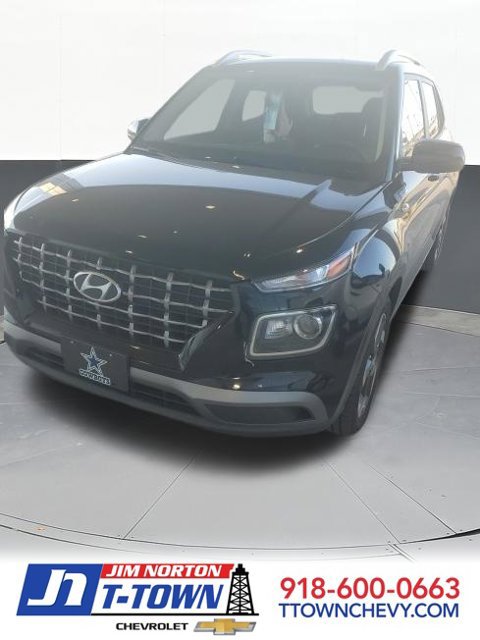 Used 2021 Hyundai Venue SEL FWD image 1