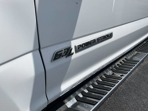 Used 2019 Ford F250 XLT w/ XLT Value Package AWD/4WD image 39