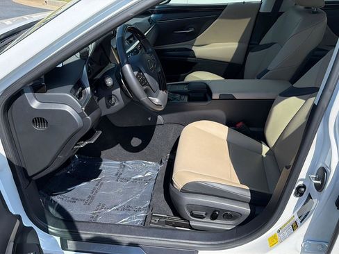 Certified 2021 Lexus ES 350 w/ Premium Package FWD image 10