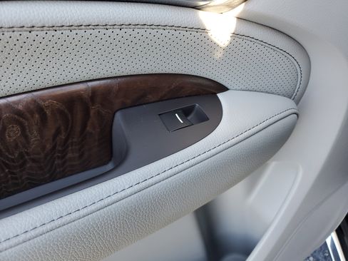 Used 2020 Acura MDX SH-AWD w/ Technology Package image 12