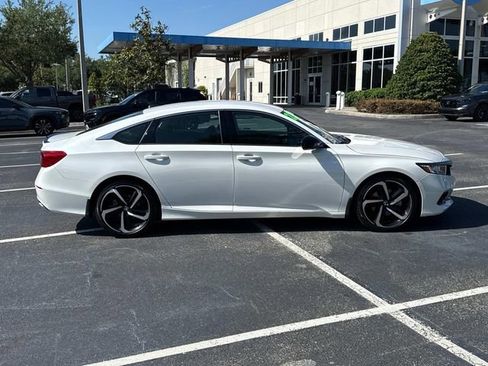 Certified 2022 Honda Accord Sport Special Edition image 2