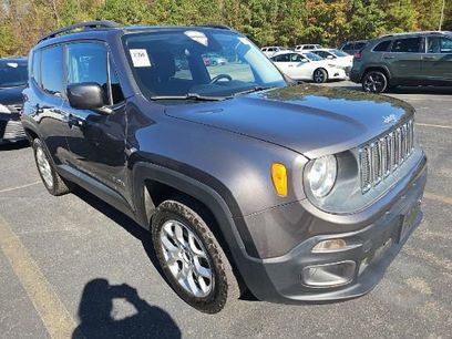 Used 2017 Jeep Renegade Latitude w/ Cold Weather Group