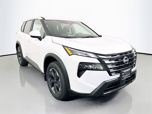 New 2026 Nissan Rogue SV FWD image 1