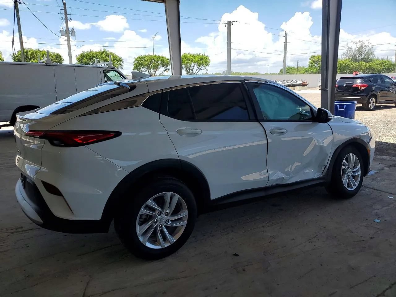 Used 2025 Buick Envista Preferred FWD image 4