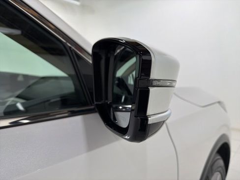 Certified 2023 Acura MDX SH-AWD image 30