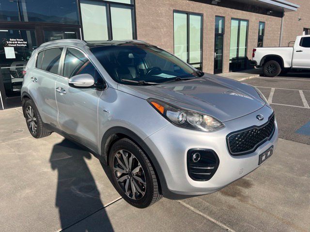 Used 2017 Kia Sportage EX w/ EX Premium Package AWD/4WD image 2